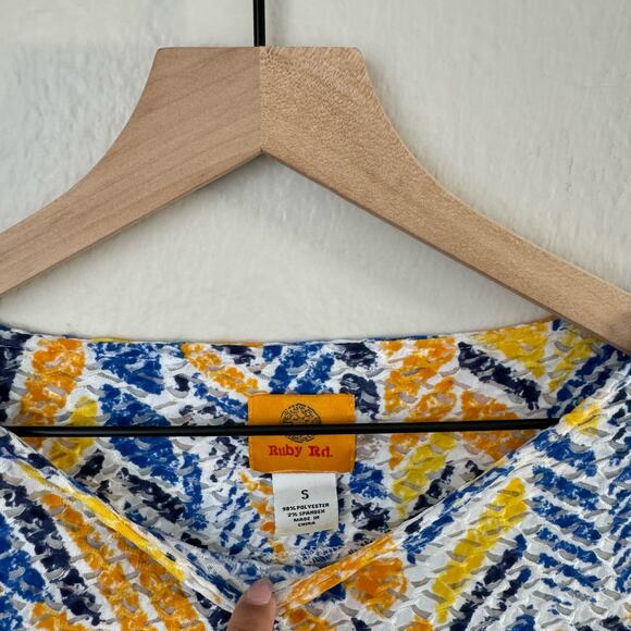 Vintage Ruby Road Womens Yellow Blouse 3/4 Sleeve Abstract Stretch Size Small - Picture 3 of 10